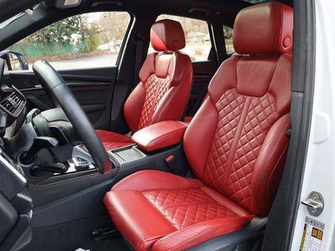 Used 2024 Audi SQ5 Prestige AWD/4WD image 19