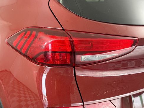 Used 2020 Hyundai Tucson SE w/ Cargo Package image 35