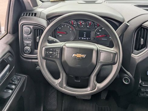 Used 2025 Chevrolet Silverado 2500 Custom w/ Custom Convenience Package image 19