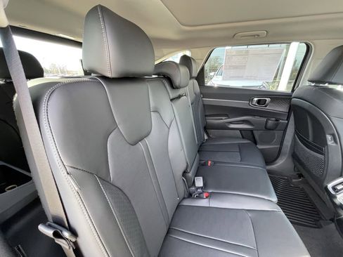 New 2026 Kia Sorento S image 27