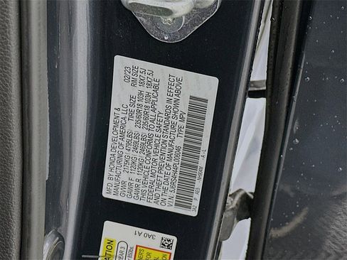 Certified 2023 Honda CR-V EX image 30