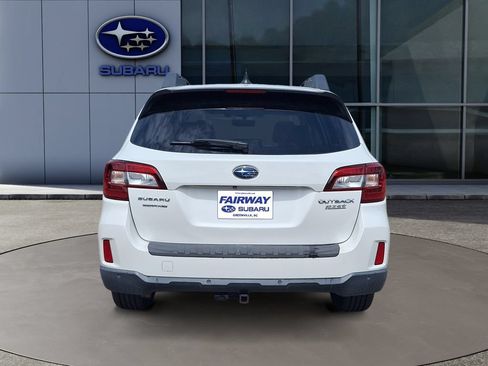 Used 2017 Subaru Outback 2.5i Limited AWD/4WD image 6
