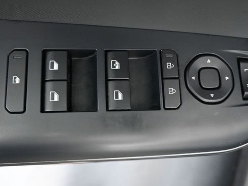 Used 2025 Kia K4 LXS FWD image 22