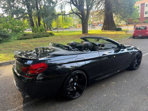 Used 2016 BMW M6 Convertible RWD image 5