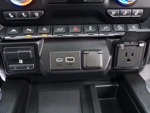 Used 2019 GMC Sierra 1500 Denali image 28