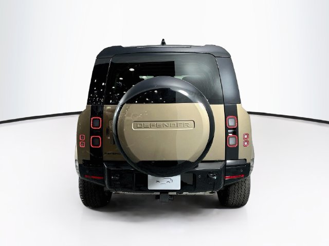 New 2026 Land Rover Defender 110 X-Dynamic SE AWD/4WD image 6