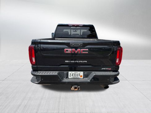 Used 2022 GMC Sierra 2500 AT4 w/ AT4 Preferred Package AWD/4WD image 4