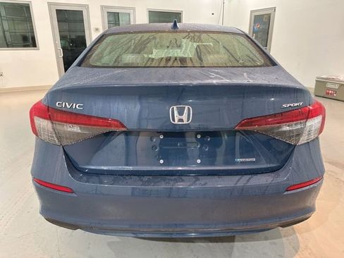 Used 2025 Honda Civic Sport image 8