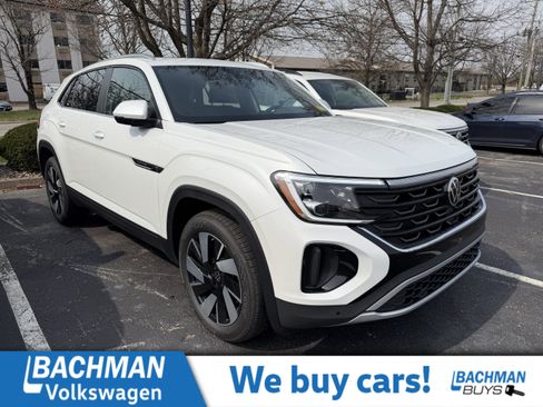New 2026 Volkswagen Atlas Cross Sport SE AWD/4WD image 1