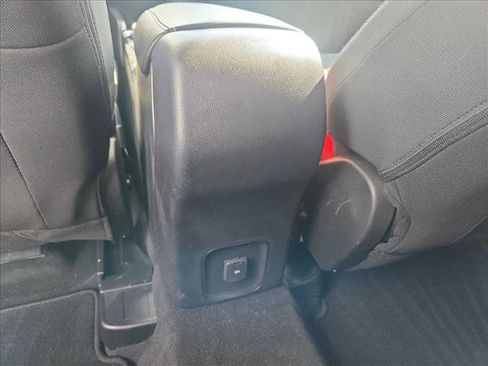 Used 2023 Ford Escape FWD image 17