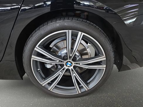 Certified 2024 BMW 330i Sedan w/ Convenience Package RWD image 28