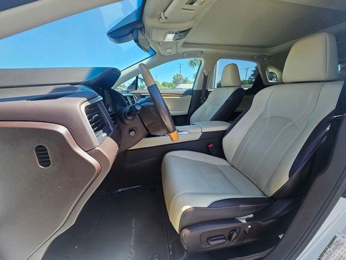 Used 2019 Lexus RX 350 FWD image 4