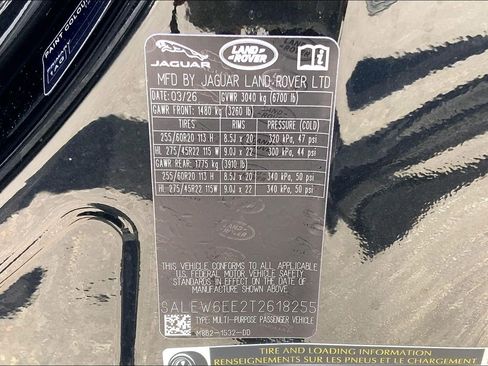 New 2026 Land Rover Defender 90 V8 AWD/4WD image 18