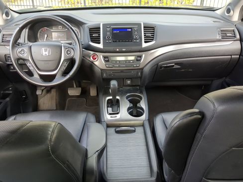 Used 2017 Honda Ridgeline RTL image 14