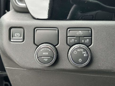 Used 2024 Chevrolet Silverado 1500 LT w/ Protection Package image 19