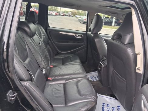 Used 2007 Volvo V70 2.4 FWD image 12