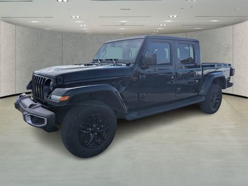 Used 2023 Jeep Gladiator Sport image 7