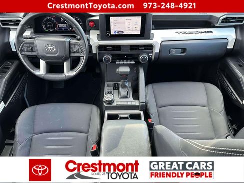 Used 2024 Toyota Tacoma TRD Off-Road image 10
