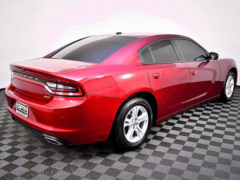 Used 2018 Dodge Charger SXT image 7
