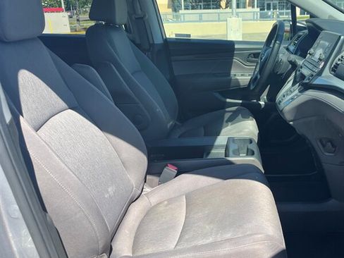 Used 2019 Honda Odyssey LX image 19