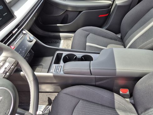 New 2026 Hyundai Sonata SEL FWD image 21