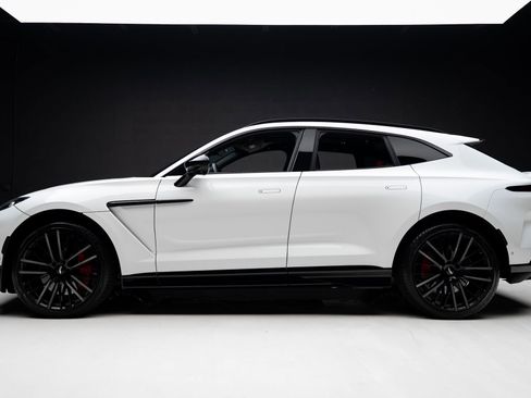 Used 2023 Aston Martin DBX 707 AWD/4WD image 17