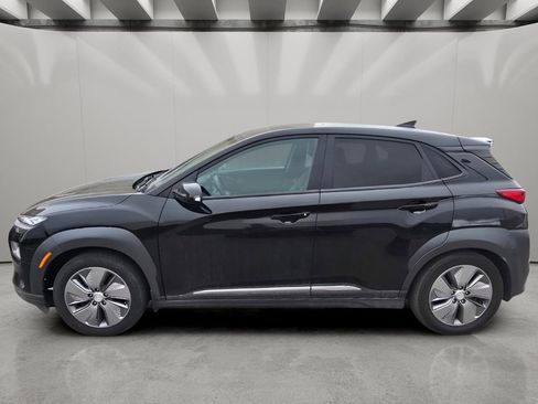 Used 2021 Hyundai Kona Limited image 4