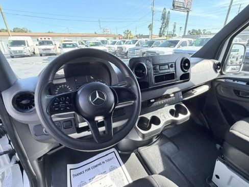 Used 2019 Mercedes-Benz Sprinter 144 image 14