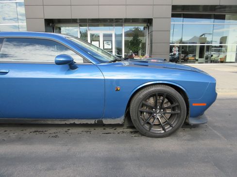 Used 2021 Dodge Challenger R/T Scat Pack w/ Shaker Package RWD image 13