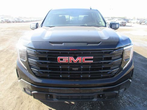 New 2026 GMC Sierra 1500 Elevation w/ Elevation Premium Package image 12