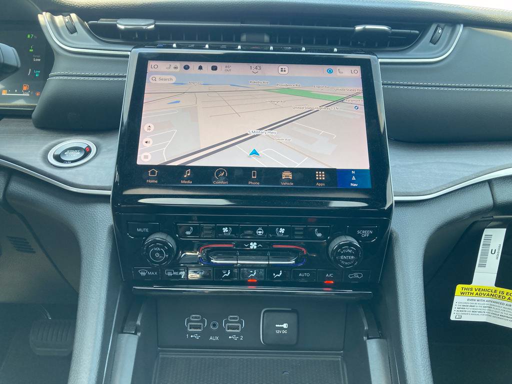 New 2024 Jeep Grand Cherokee Limited 4xe w/ Luxury Tech Group II AWD/4WD image 19