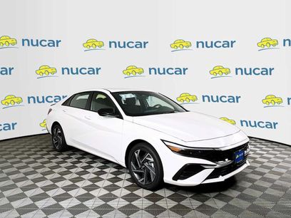 New 2025 Hyundai Elantra SEL