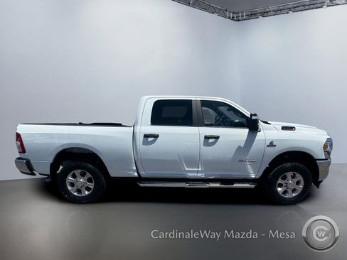 Used 2024 RAM 2500 Big Horn AWD/4WD image 3