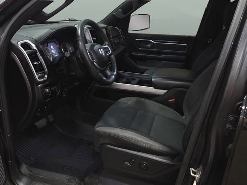 Used 2019 RAM 1500 Big Horn AWD/4WD image 9