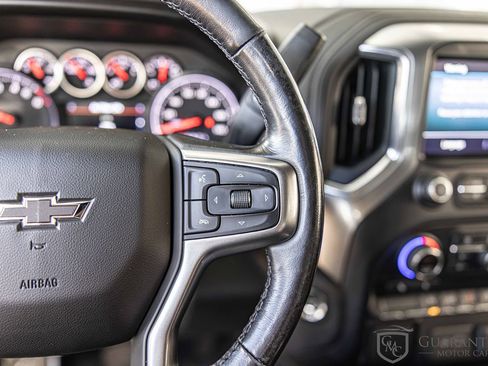 Used 2021 Chevrolet Silverado 1500 RST AWD/4WD image 25