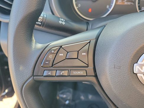 Certified 2024 Nissan Kicks S image 27