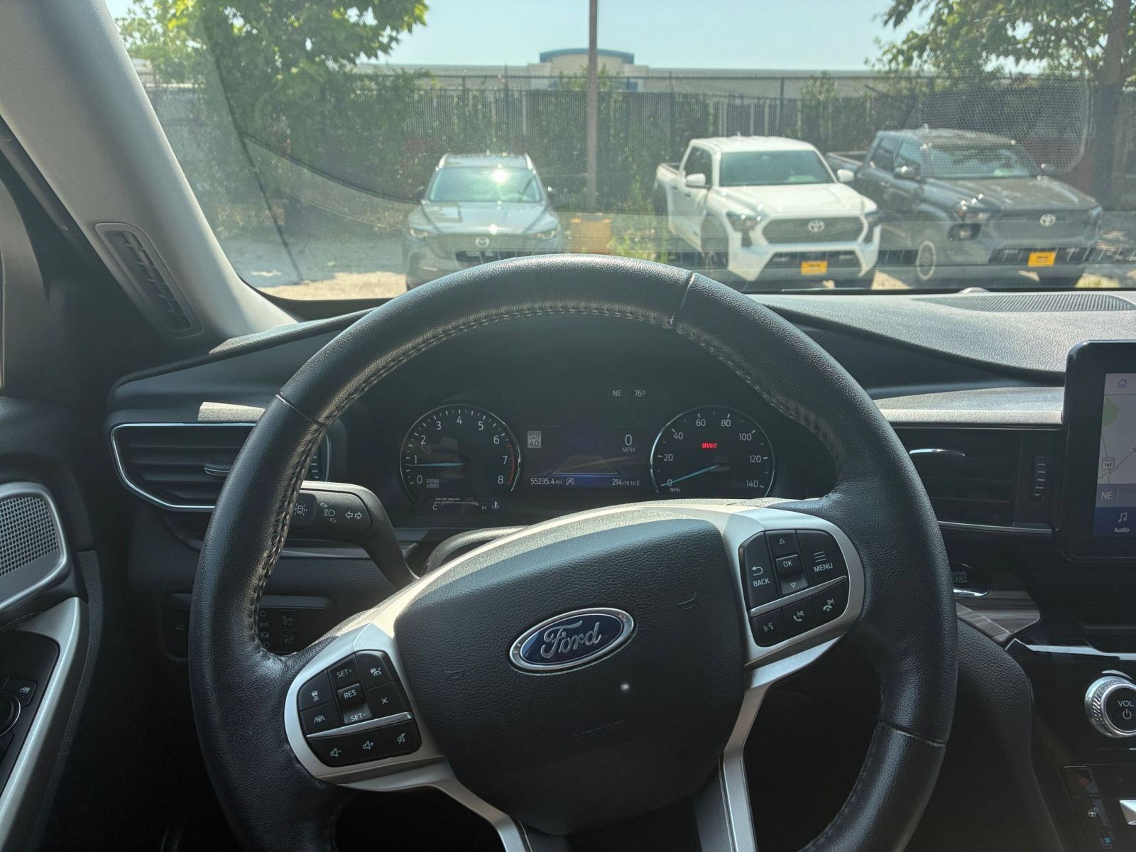 Used 2024 Ford Explorer Limited RWD image 28