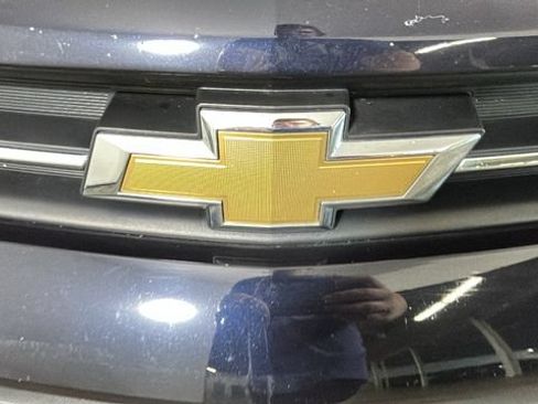 Used 2021 Chevrolet Trax LT FWD image 8