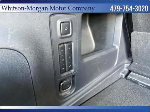 Used 2025 Ford Expedition Platinum w/ Driver's Package AWD/4WD image 39