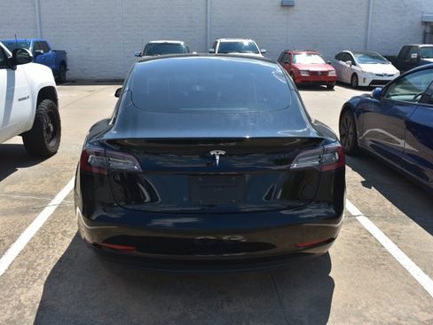 Used 2021 Tesla Model 3 Standard Range Plus RWD image 5