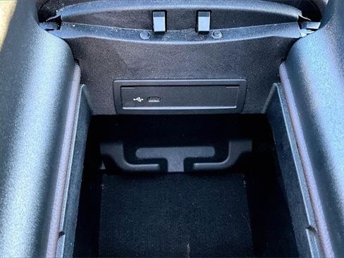 Certified 2022 Mercedes-Benz GLS 450 4MATIC image 19