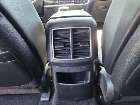 Used 2024 Kia Sportage X-Line AWD/4WD image 11