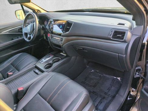 Used 2023 Honda Passport TrailSport image 23