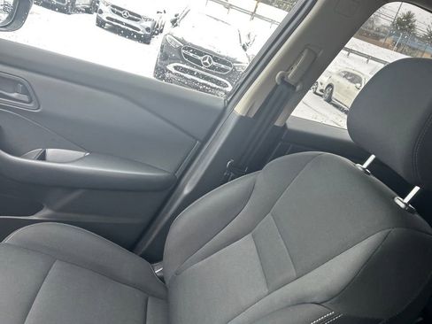 Certified 2024 Nissan Rogue S image 15