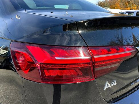 Used 2023 Audi A4 2.0T Premium Plus image 23