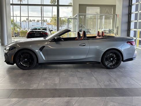 Used 2025 BMW M4 xDrive Competition w/ Executive Package image 15