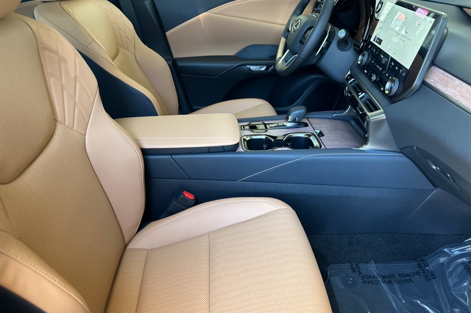 New 2026 Lexus RX 350 Premium w/ Accessory Package (2T) FWD image 24