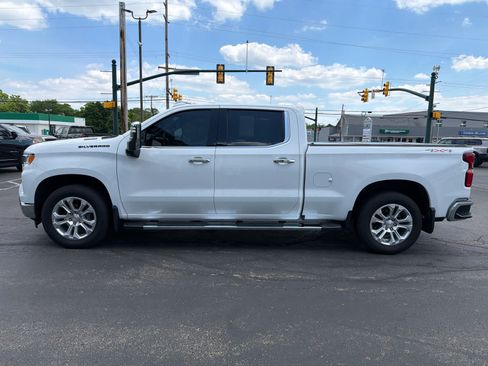 Used 2024 Chevrolet Silverado 1500 LTZ w/ LTZ Premium Package AWD/4WD image 11
