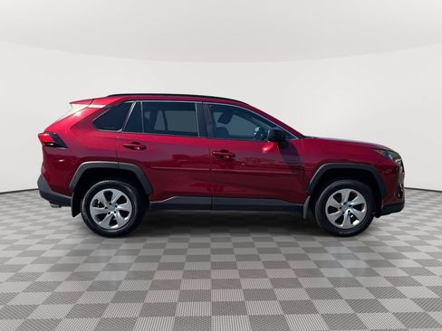 Used 2021 Toyota RAV4 LE AWD/4WD image 8
