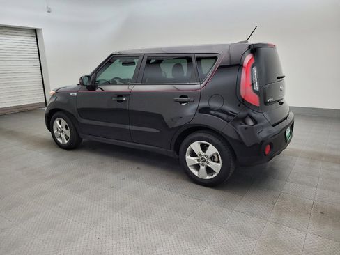 Used 2019 Kia Soul FWD image 3